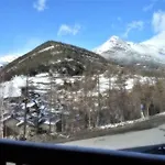Appartement In With Mountain Views Val Cenis